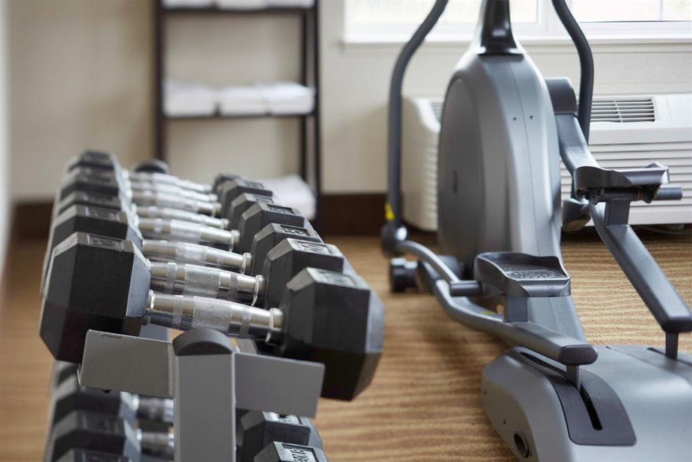 Quality Inn & Suites Estevan Buitenkant foto