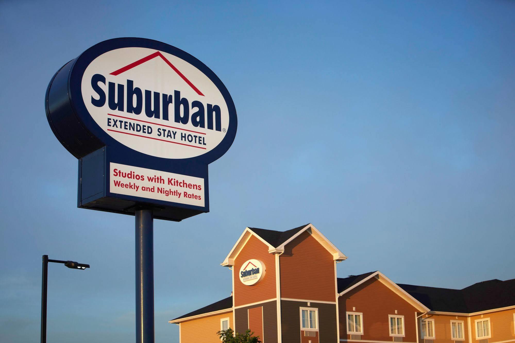 Quality Inn & Suites Estevan Buitenkant foto