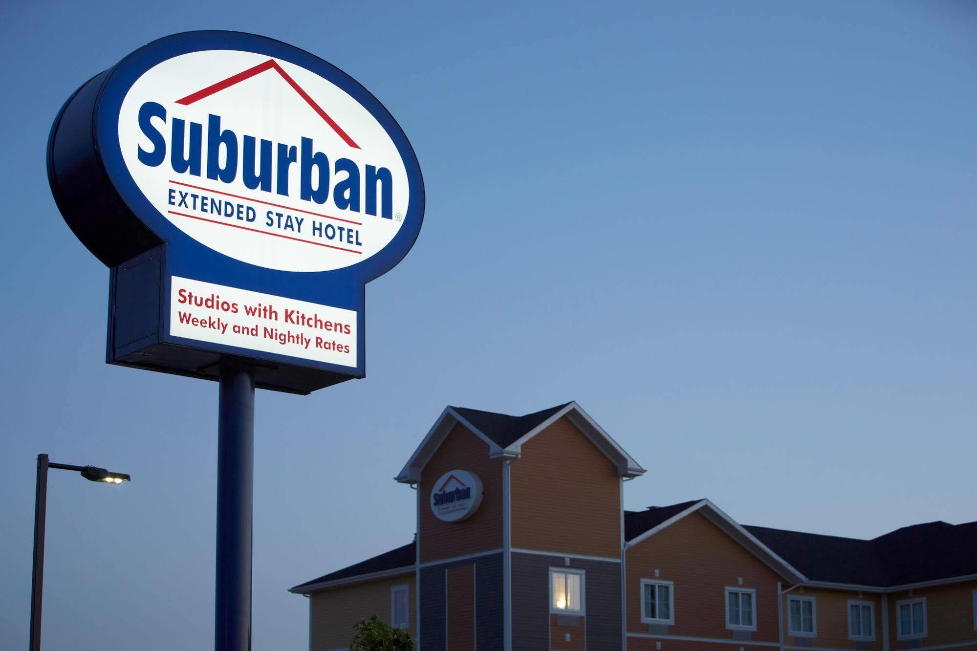 Quality Inn & Suites Estevan Buitenkant foto